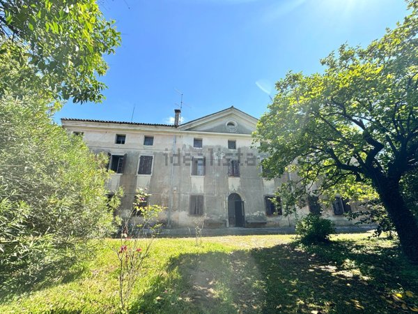 casa indipendente in vendita a Buttrio