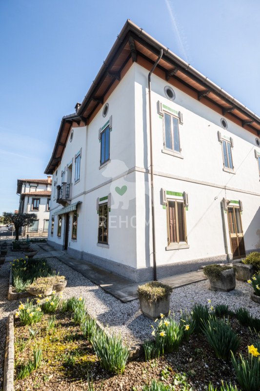 casa indipendente in vendita a Buttrio