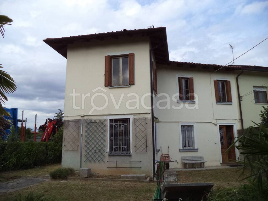 casa indipendente in vendita a Buttrio