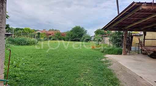 casa indipendente in vendita a Camino al Tagliamento in zona San Vidotto