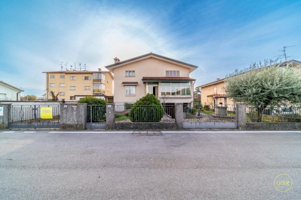 casa indipendente in vendita a Campoformido in zona Basaldella