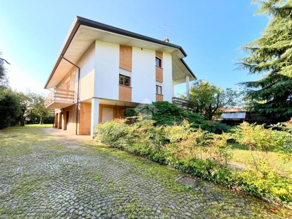 casa indipendente in vendita a Campoformido