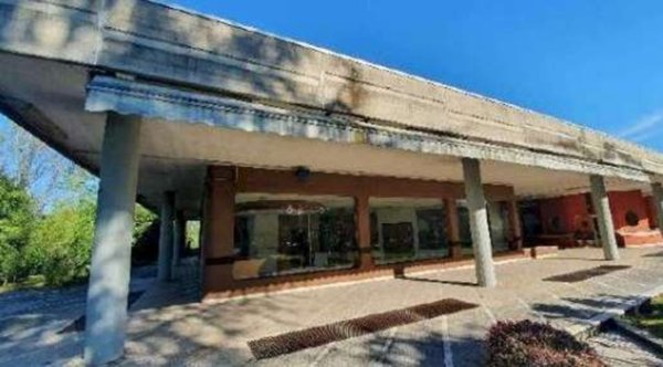 negozio in vendita a Campoformido