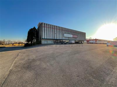 negozio in vendita a Campoformido