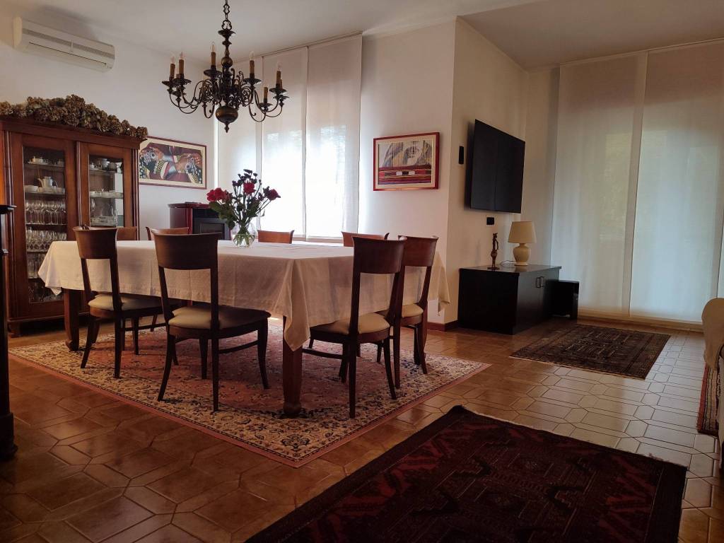 casa indipendente in vendita a Campoformido in zona Basaldella
