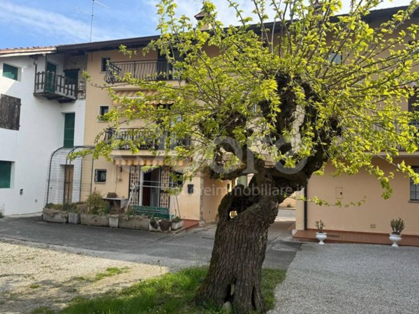 casa indipendente in vendita a Campoformido in zona Bressa
