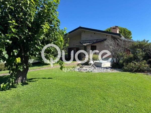 casa indipendente in vendita a Campoformido