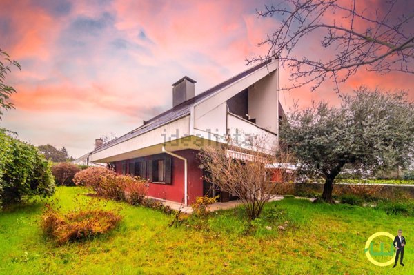 casa indipendente in vendita a Campoformido in zona Basaldella