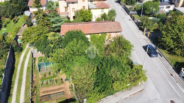 casa indipendente in vendita a Campoformido