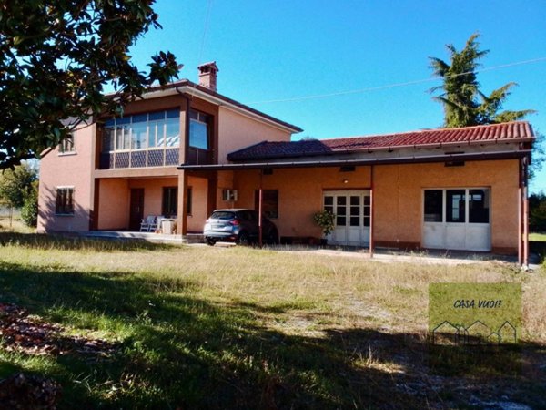 casa indipendente in vendita a Campoformido in zona Basaldella