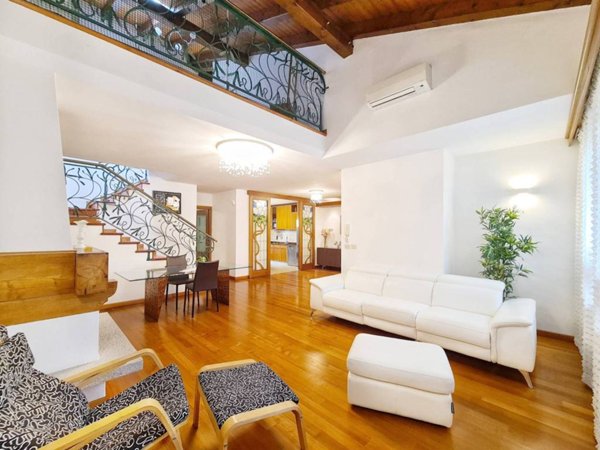 casa indipendente in vendita a Campoformido in zona Basaldella