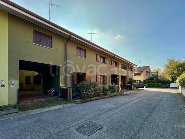 casa indipendente in vendita a Campoformido in zona Basaldella