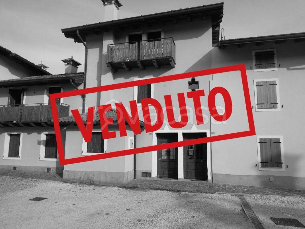 appartamento in vendita a Campoformido in zona Basaldella