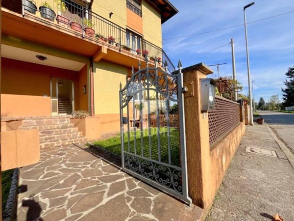casa indipendente in vendita a Campoformido in zona Bressa