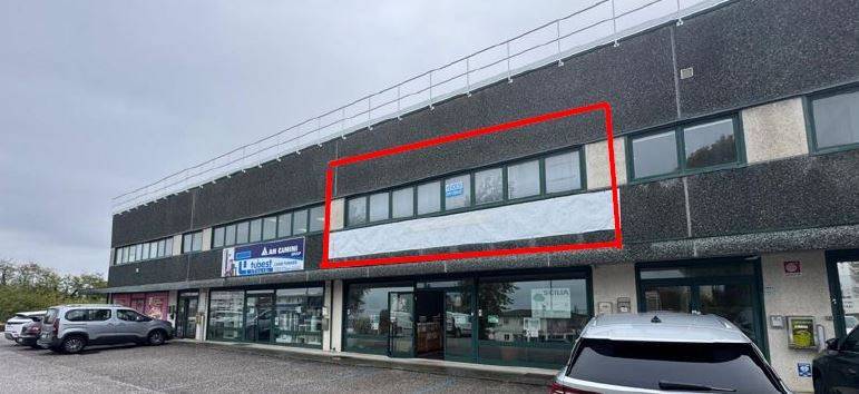 ufficio in vendita a Campoformido