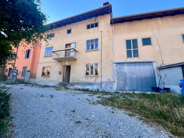 casa indipendente in vendita a Campoformido