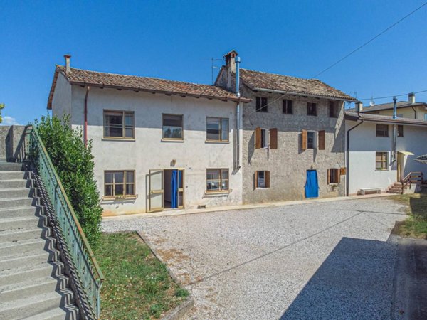casa indipendente in vendita a Campoformido