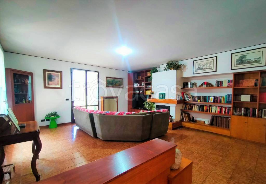 casa indipendente in vendita a Campoformido in zona Basaldella