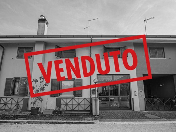 casa indipendente in vendita a Campoformido in zona Basaldella