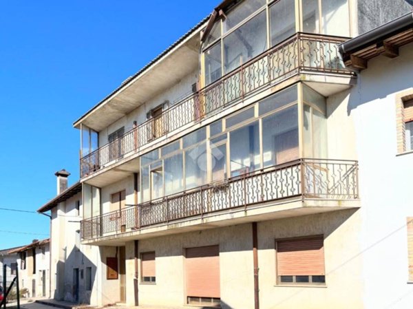 appartamento in vendita a Carlino