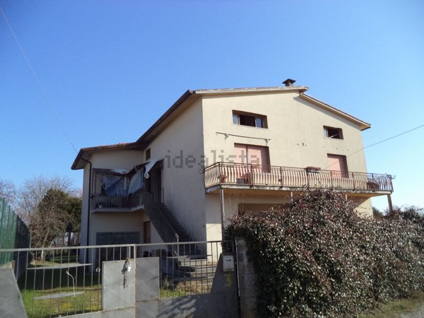 casa indipendente in vendita a Carlino