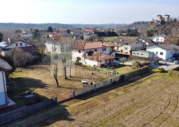 villa in vendita a Cassacco