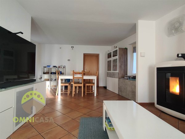 casa indipendente in vendita a Cassacco in zona Montegnacco