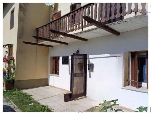casa indipendente in vendita a Cassacco