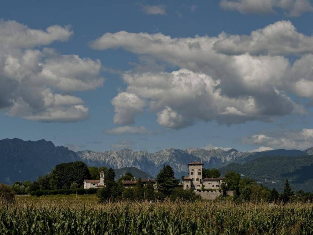 terreno edificabile in vendita a Cassacco