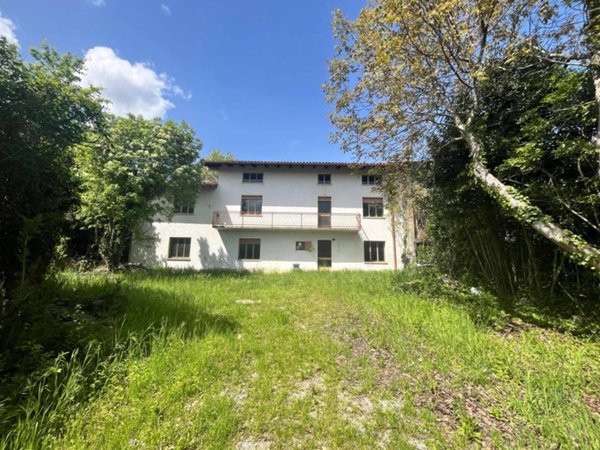 casa indipendente in vendita a Cassacco