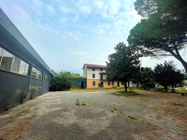 villa in vendita a Cassacco