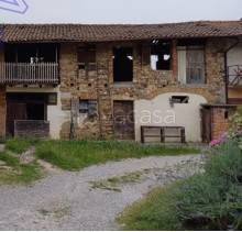 appartamento in vendita a Cassacco in zona Raspano