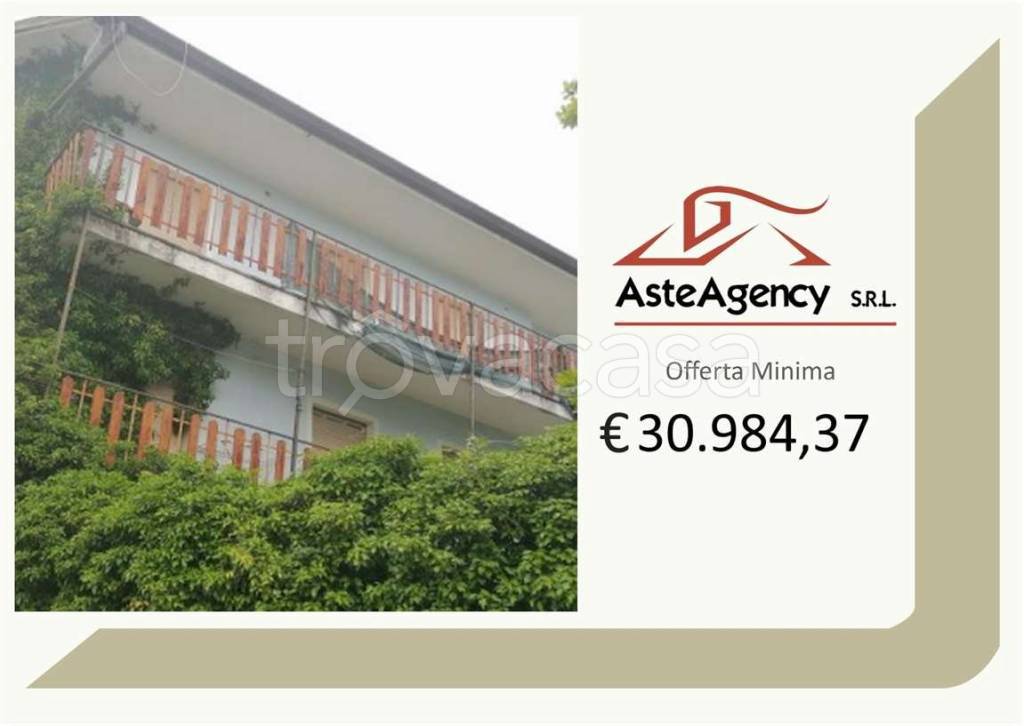 casa indipendente in vendita a Cassacco