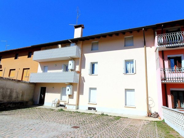 appartamento in vendita a Cassacco