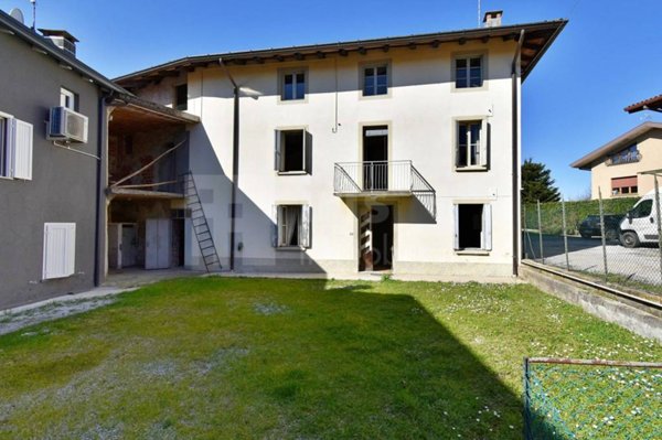 casa indipendente in vendita a Cassacco in zona Martinazzo