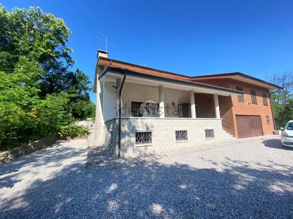 casa indipendente in vendita a Cassacco