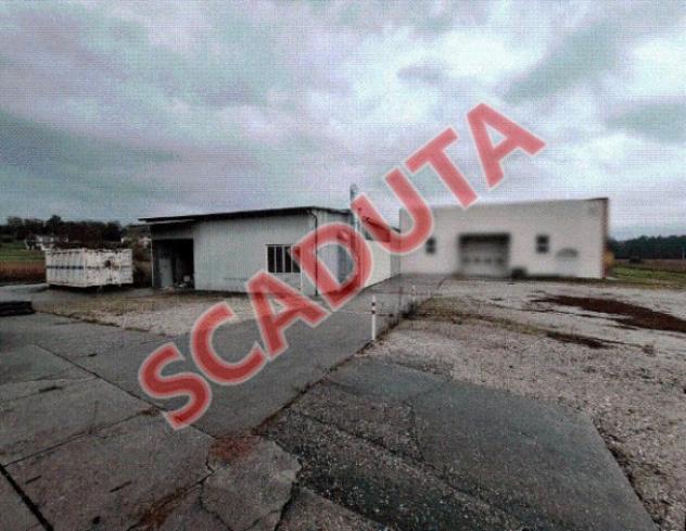 locale commerciale in vendita a Cassacco in zona Raspano