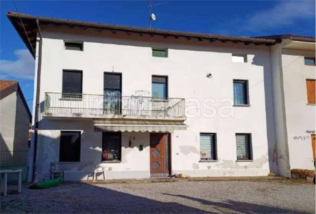 casa indipendente in vendita a Cassacco in zona Montegnacco
