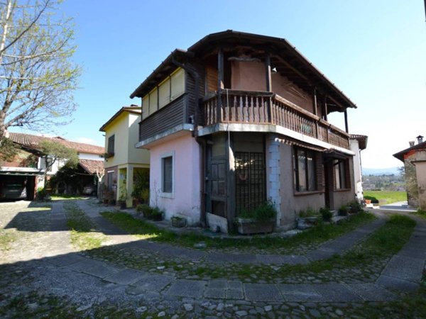 casa indipendente in vendita a Cassacco in zona Montegnacco