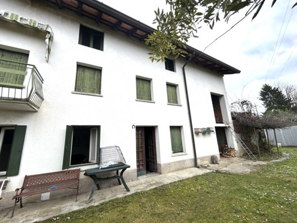 casa indipendente in vendita a Cassacco in zona Martinazzo