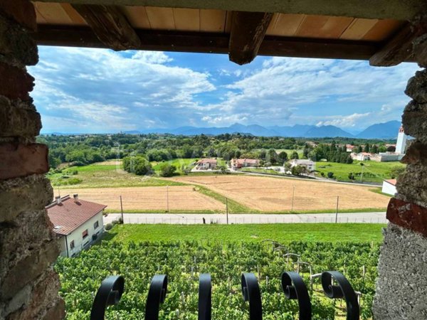 casa indipendente in vendita a Cassacco