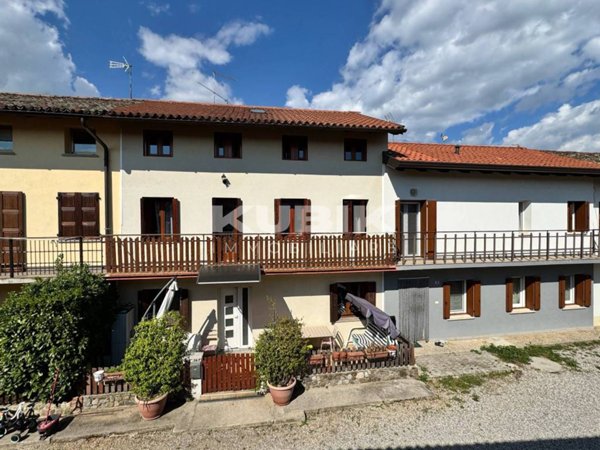 appartamento in vendita a Cassacco