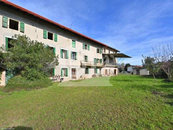 casa indipendente in vendita a Cassacco in zona Montegnacco
