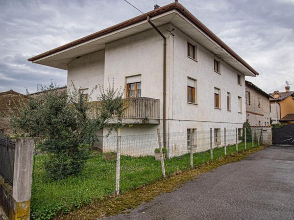 casa indipendente in vendita a Castions di Strada