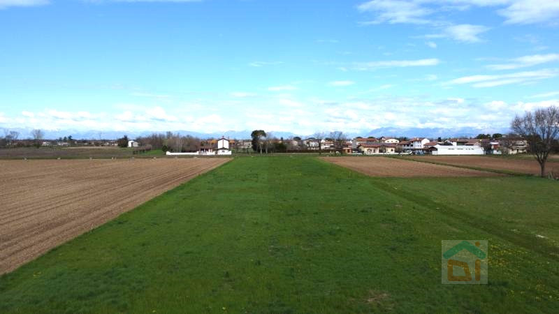 casa indipendente in vendita a Castions di Strada