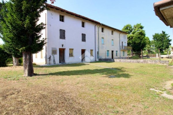 casa indipendente in vendita a Castions di Strada