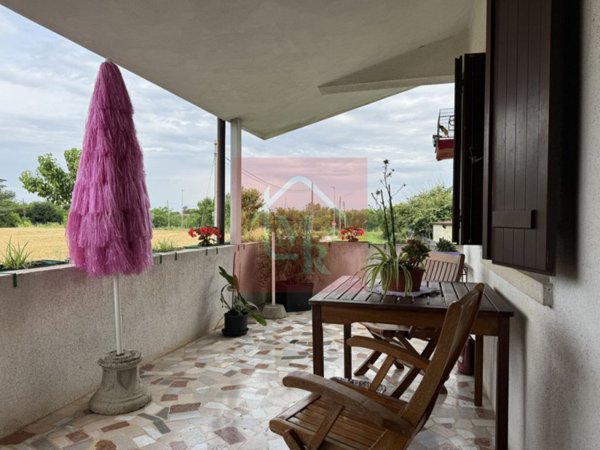 casa indipendente in vendita a Castions di Strada