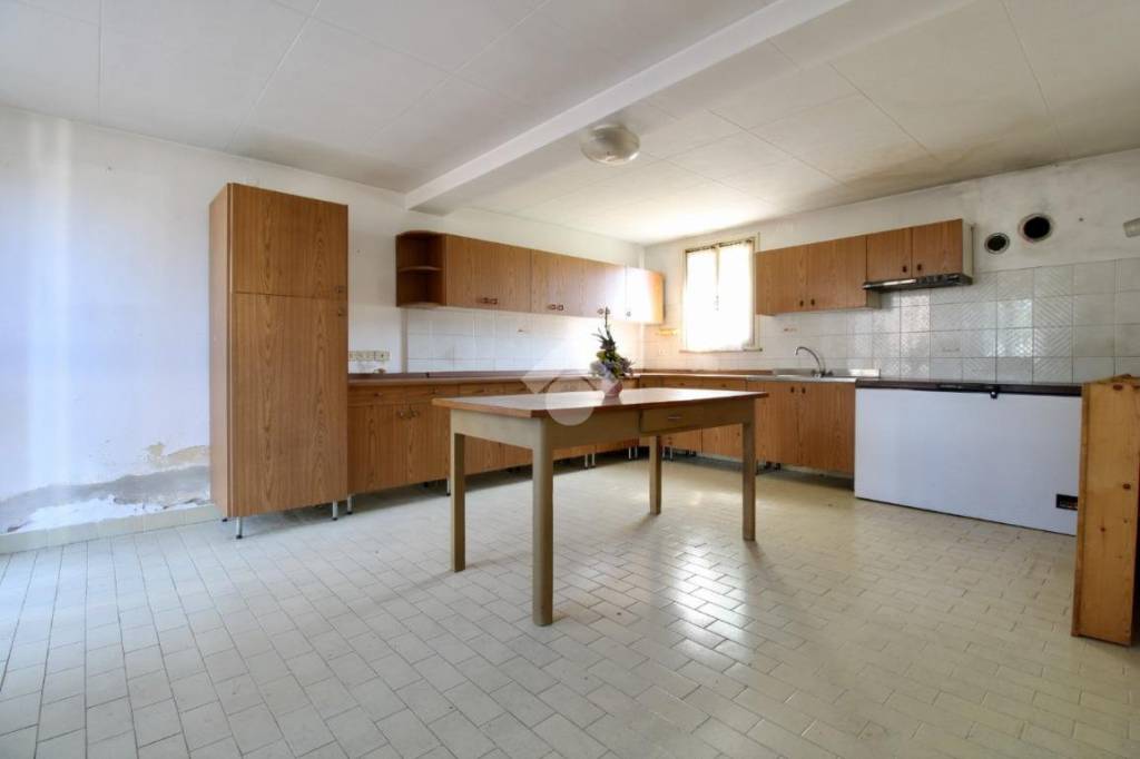 casa indipendente in vendita a Castions di Strada
