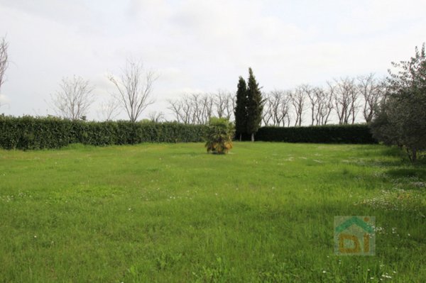 terreno edificabile in vendita a Castions di Strada