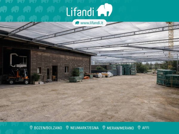 negozio in vendita a Castions di Strada